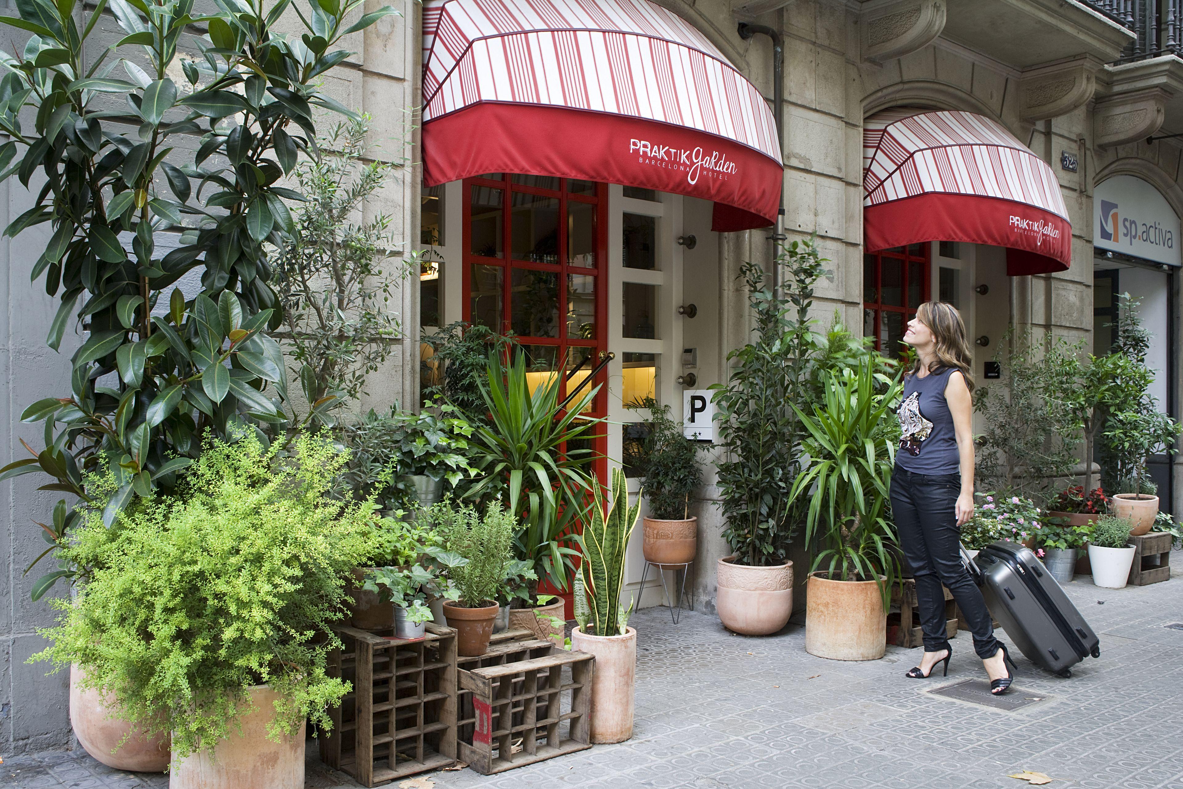 Praktik Garden, Barcelona